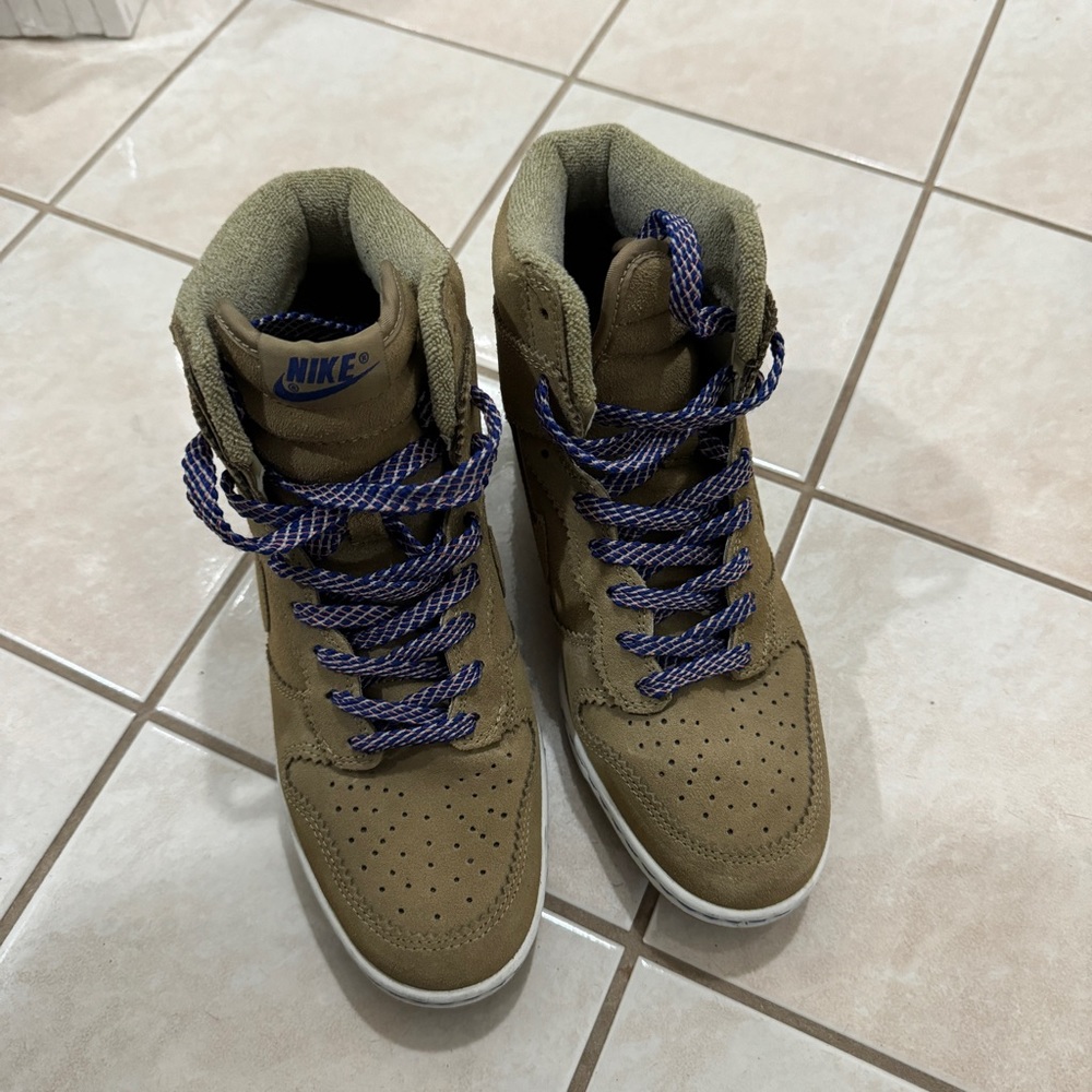 Nike wedge sneakers
